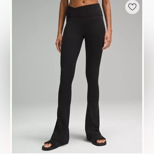 NWT Lululemon Align™ Asymmetrical-Waist Mini-Flare Pant 32"